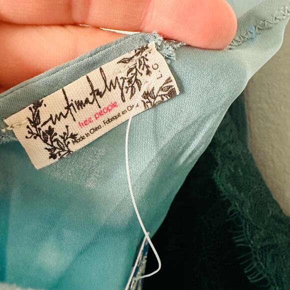 NWT Free People Cyprus Green Intimately Tank Lace Underneath Top Size Large - Picture 6 of 11